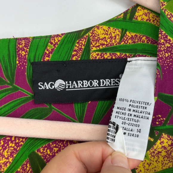 Sag Harbor Womens Size 14 Maxi Dress Magenta Green Yellow Hawaiian Floral V-Neck - Picture 4 of 11